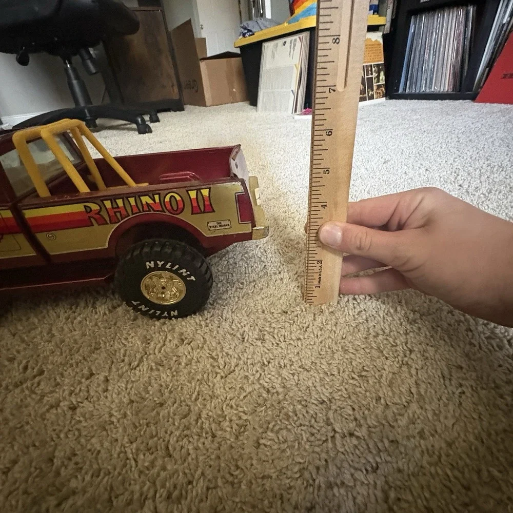 VINTAGE NYLINT TRUCK  LUV PICKUP 4X4 RHINO II